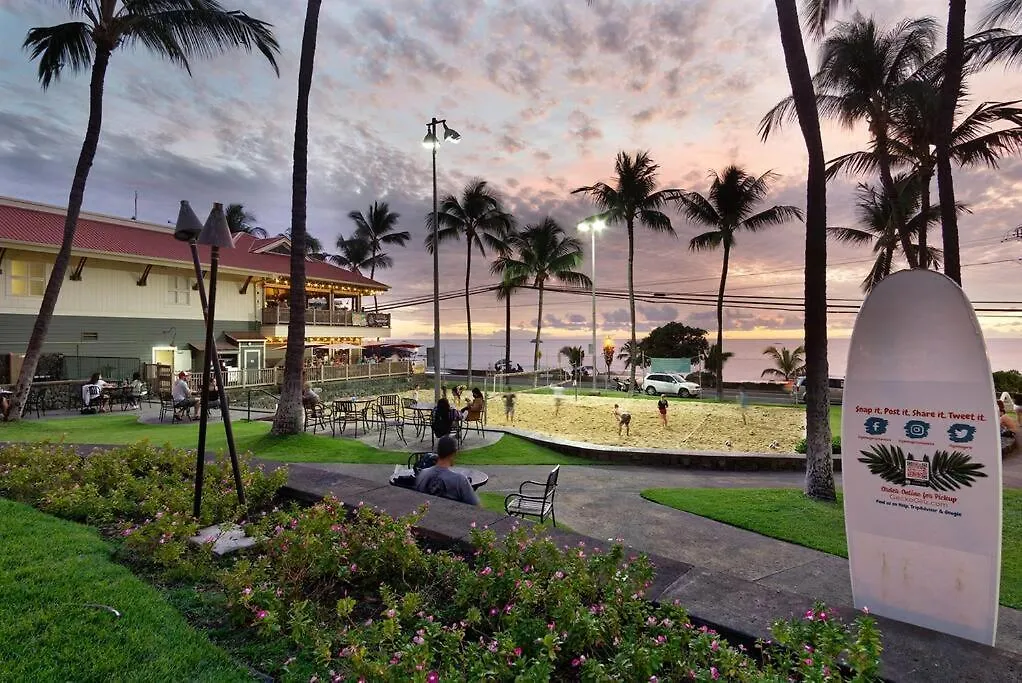 Oceanfront Condo With Lanai That Almost Hangs Over Ocean - Hale Kona Kai 304 By Casago Kona Kailua-Kona USA
